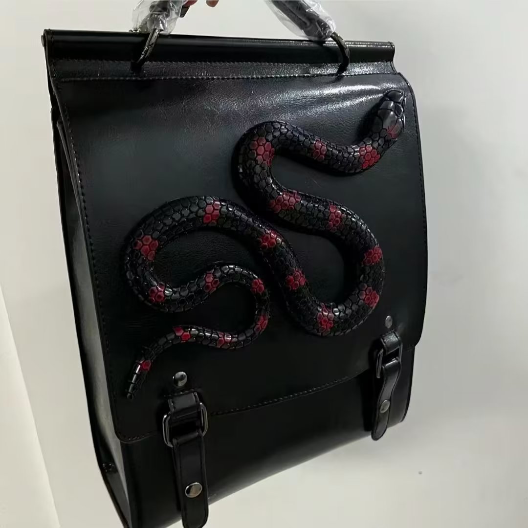 حقيبة ظهر مدرسية من جلد البقر  - مراجعة Streetwear Brand Backpack وسعره